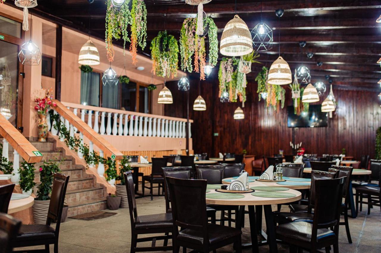 אפורי נורד Hotel Roxy & Maryo מראה חיצוני תמונה